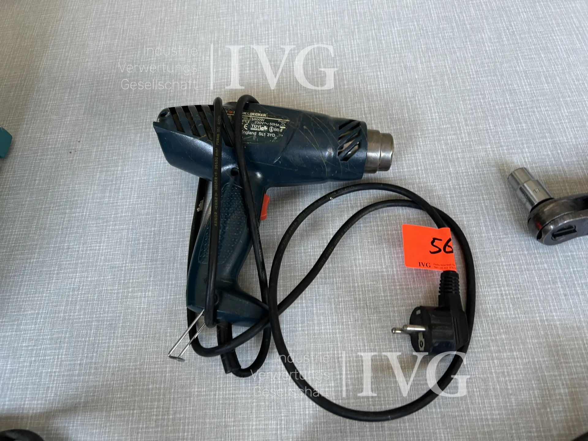 Heißluftfön BLACK & DECKER CD701